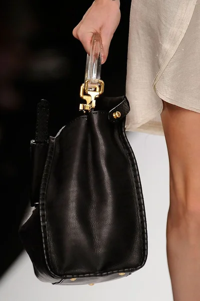 Look 11